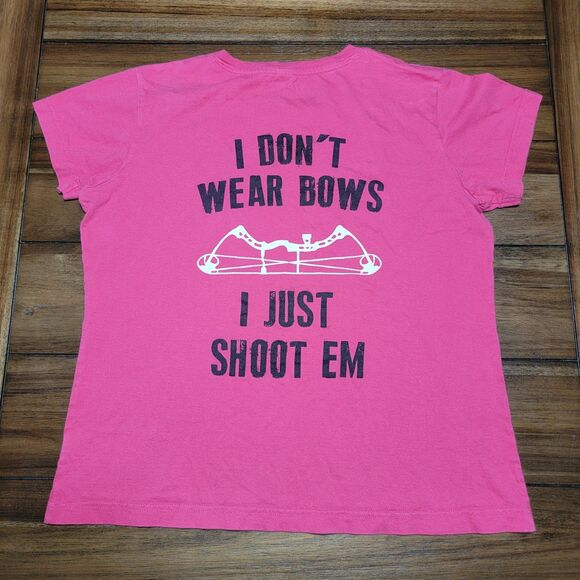 LAT SS Pink Tee " I Don't Wear Bows, I Just Shoot Them" - Size Large - Picture 2 of 5